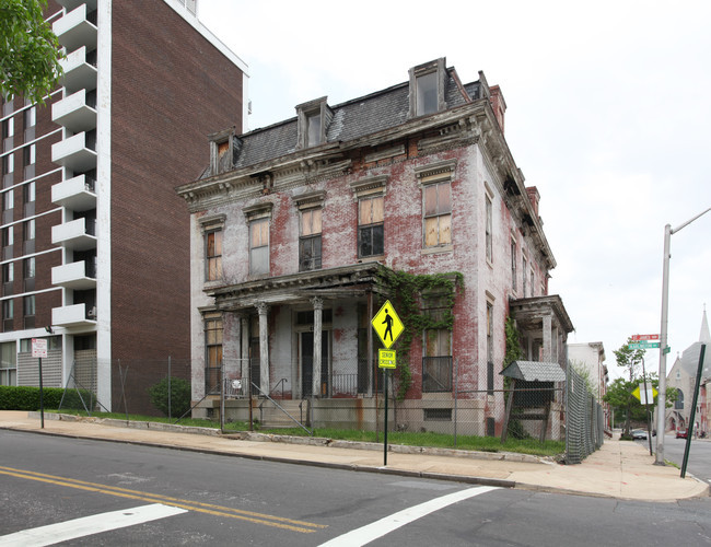 801 N Arlington Ave in Baltimore, MD - Building Photo - Building Photo