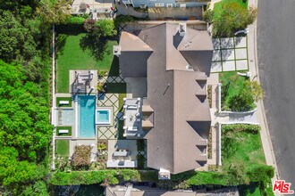 4608 Westchester Dr in Los Angeles, CA - Building Photo - Building Photo