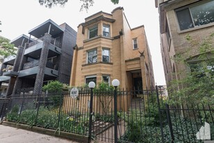 5240 N Kenmore Ave, Unit 3 Apartments