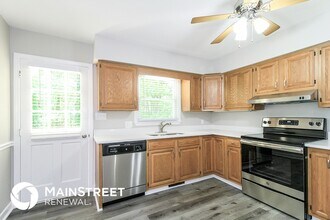 4309 Rosebriar Ln in Winston-Salem, NC - Foto de edificio - Building Photo