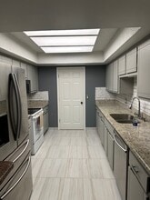 7213 Lakewood Cir in Oklahoma City, OK - Building Photo - Building Photo