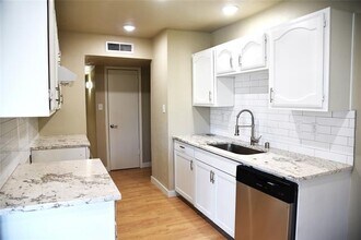 2833 Miller Pl in Mesquite, TX - Building Photo - Building Photo