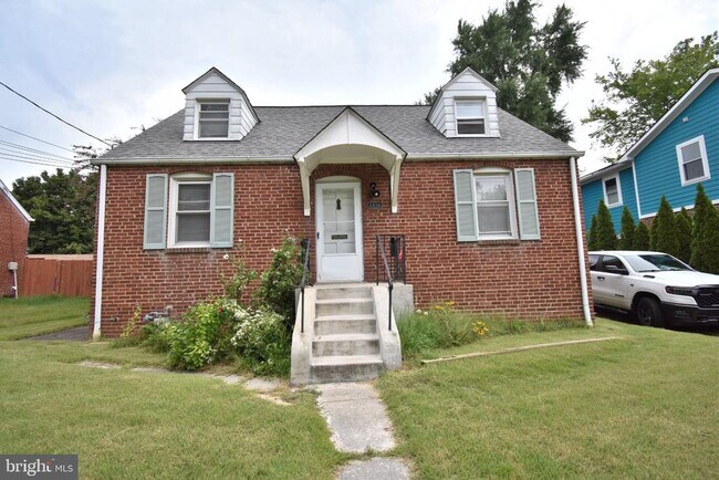 property at 4910 Blackfoot Rd