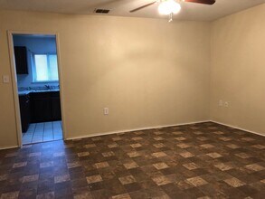 12648 King Oaks Dr in Live Oak, TX - Building Photo - Building Photo