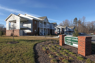 Cooper Creek Heights Apartments