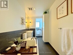 390 Cherry St in Toronto, ON - Building Photo - Building Photo