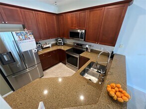 6011 Strada Isle Wy in Orlando, FL - Building Photo - Building Photo