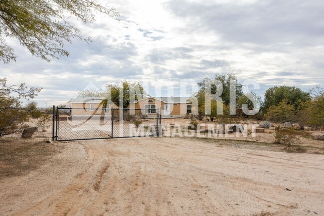 15841 W Impala Dr in Casa Grande, AZ - Building Photo - Building Photo