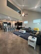 8224 Limerick Falls in San Antonio, TX - Building Photo - Building Photo