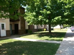 Briar Hills Apartments III in South Haven, MI - Building Photo