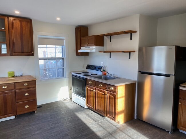 15 Cole St, Unit 15 Cole St