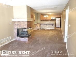 317 E Hansen Ct in Independence, MO - Building Photo - Building Photo