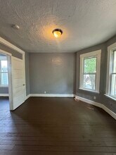 57 Bassett St in New Haven, CT - Building Photo - Building Photo
