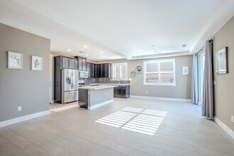 7715 Enclave Ky Rd in Reno, NV - Building Photo - Building Photo