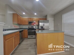 221 Osmanthus Way in Canton, GA - Building Photo - Building Photo