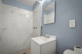 304 Bernard Rd in Jacksonville, FL - Foto de edificio - Building Photo