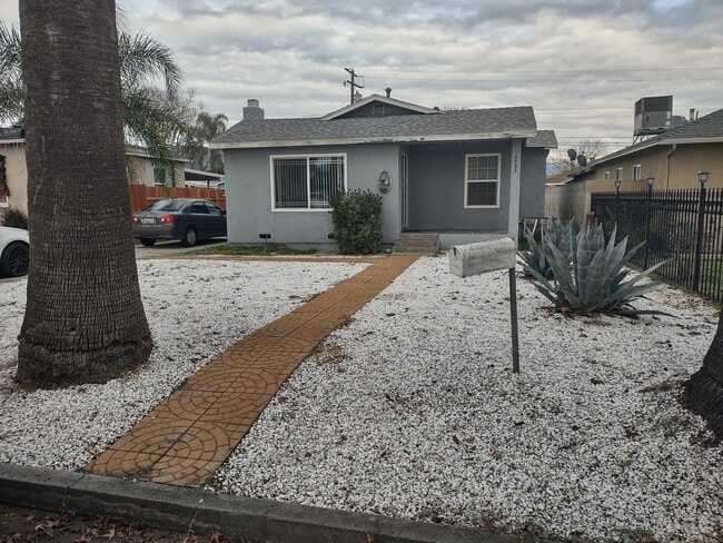 property at 2925 Wall Ave