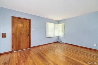 5907-5909-5909 Jamieson Ave in St. Louis, MO - Building Photo - Building Photo