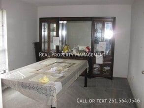 420 Lakeview Dr W in Mobile, AL - Building Photo - Building Photo