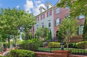 2707 Wander Ln in Alpharetta, GA - Building Photo - Building Photo