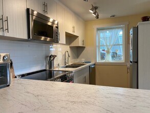 2723 Chalice Rd NW in Calgary, AB - Building Photo - Building Photo