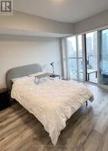 60 Absolute Ave in Mississauga, ON - Building Photo - Building Photo