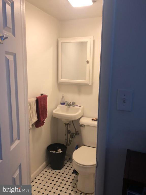 property at 1807 S Broad St