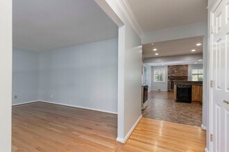 1211 Meadowridge Trail in Goshen, KY - Building Photo - Building Photo