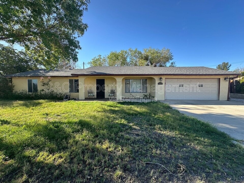 14170 Montecito Pl in Victorville, CA - Building Photo