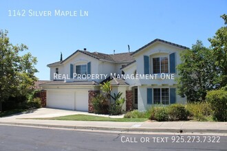 1142 Silver Maple Ln in Hayward, CA - Building Photo - Building Photo