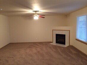 1107 202nd St E in Spanaway, WA - Building Photo - Building Photo