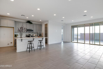 24215 W Whyman Ave in Buckeye, AZ - Building Photo - Building Photo