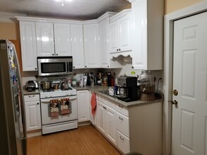 14 Belvedere Gardens in Westfield, MA - Building Photo - Building Photo