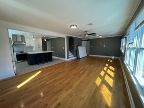 175 Tanglewylde Rd in Lake Peekskill, NY - Building Photo - Building Photo