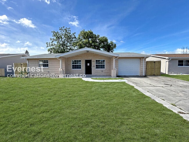 property at 3034 Primrose Dr