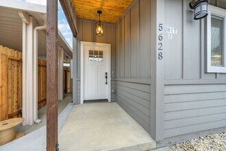 5628 Mapleridge Ct in Rocklin, CA - Building Photo - Building Photo