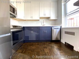 395 Broadway in Cambridge, MA - Building Photo