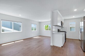 33751 Silver Lantern St in Dana Point, CA - Building Photo - Building Photo