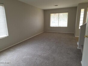 16654 W Culver St in Goodyear, AZ - Foto de edificio - Building Photo