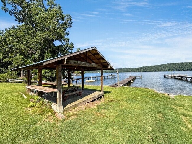 5709 Vincent Rd in Chattanooga, TN - Building Photo - Building Photo