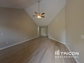 2252 Red Rose Ln in Loganville, GA - Building Photo - Building Photo