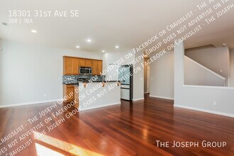 18301 31st Ave SE in Bothell, WA - Building Photo - Building Photo