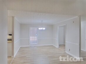 555 N Oakland Cir in Mcdonough, GA - Building Photo - Building Photo