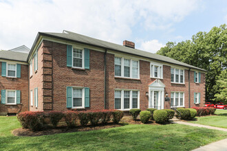 Avenue Willow Apartment Homes in Louisville, KY - Building Photo - Building Photo