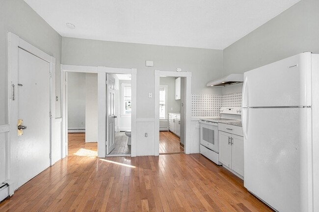 339 Lincoln St in Lowell, MA - Building Photo - Building Photo