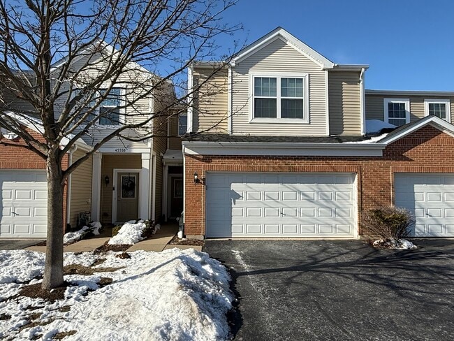 property at 4555 Camden Ln