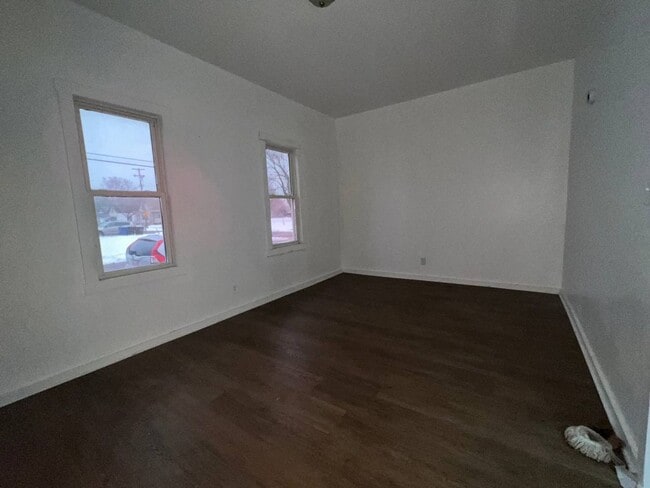 3672 Sykora Rd in Cleveland, OH - Building Photo - Building Photo