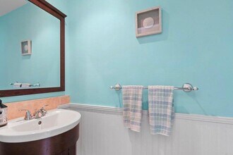 842 SE 19th Ave in Deerfield Beach, FL - Foto de edificio - Building Photo