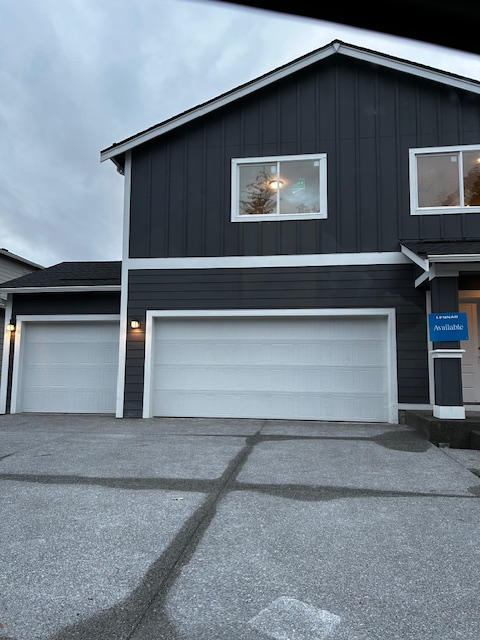 160 NE Olympic Rdg in Belfair, WA - Building Photo