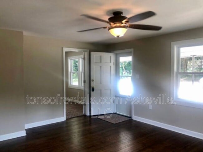 70 Springside Rd in Asheville, NC - Building Photo - Building Photo